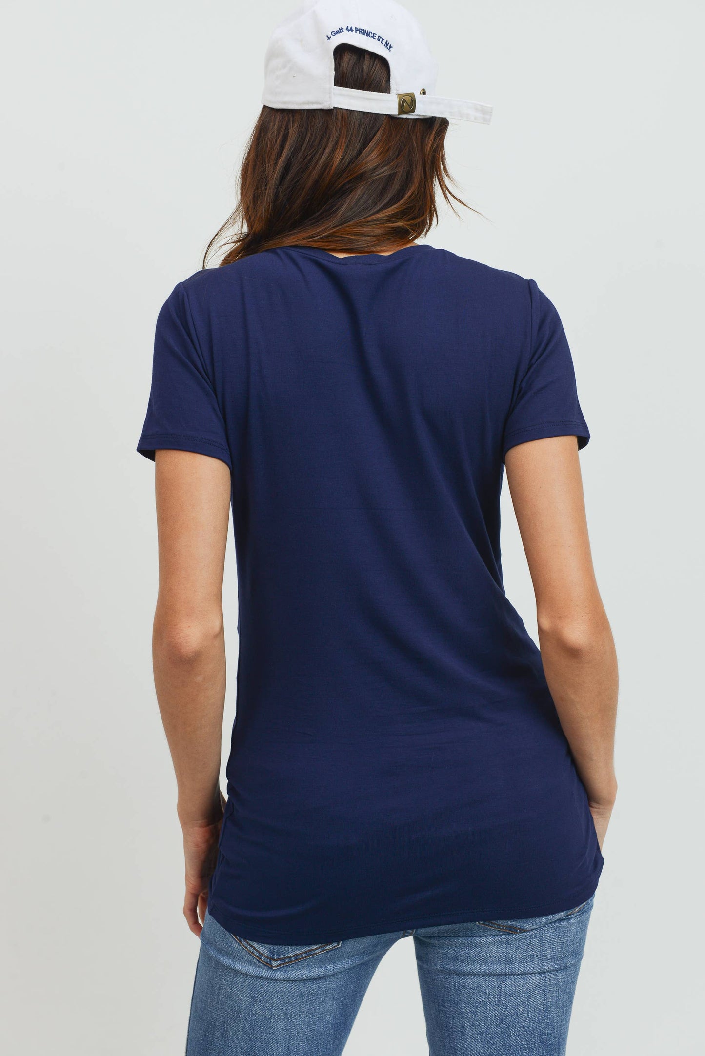 Maternity Basic Crew Neck T-Shirt - Fitted Short Sleeve Tee