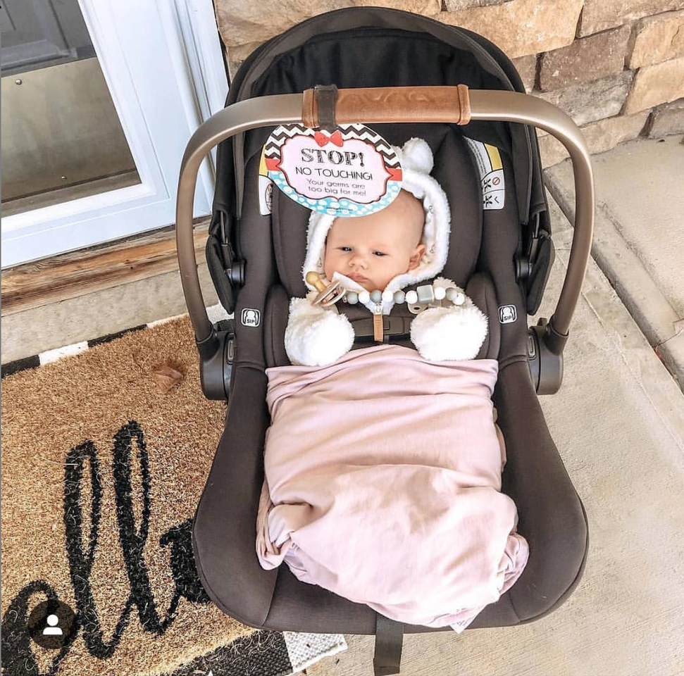Zig Zag No Touching Car Seat and Stroller Tag
