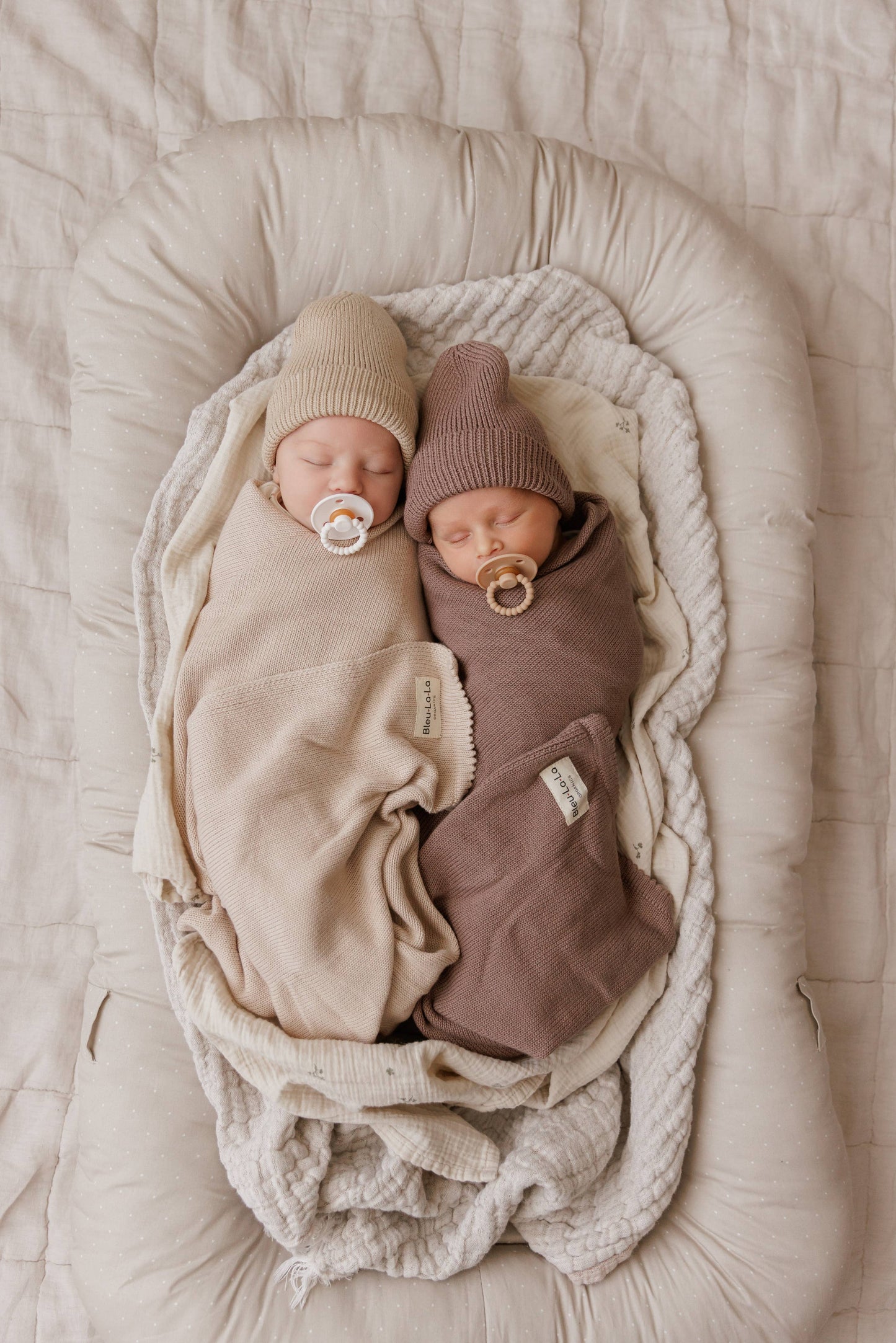 Luxe - 100% Organic Cotton Knit Blanket + Hat Boxed Gift Set
