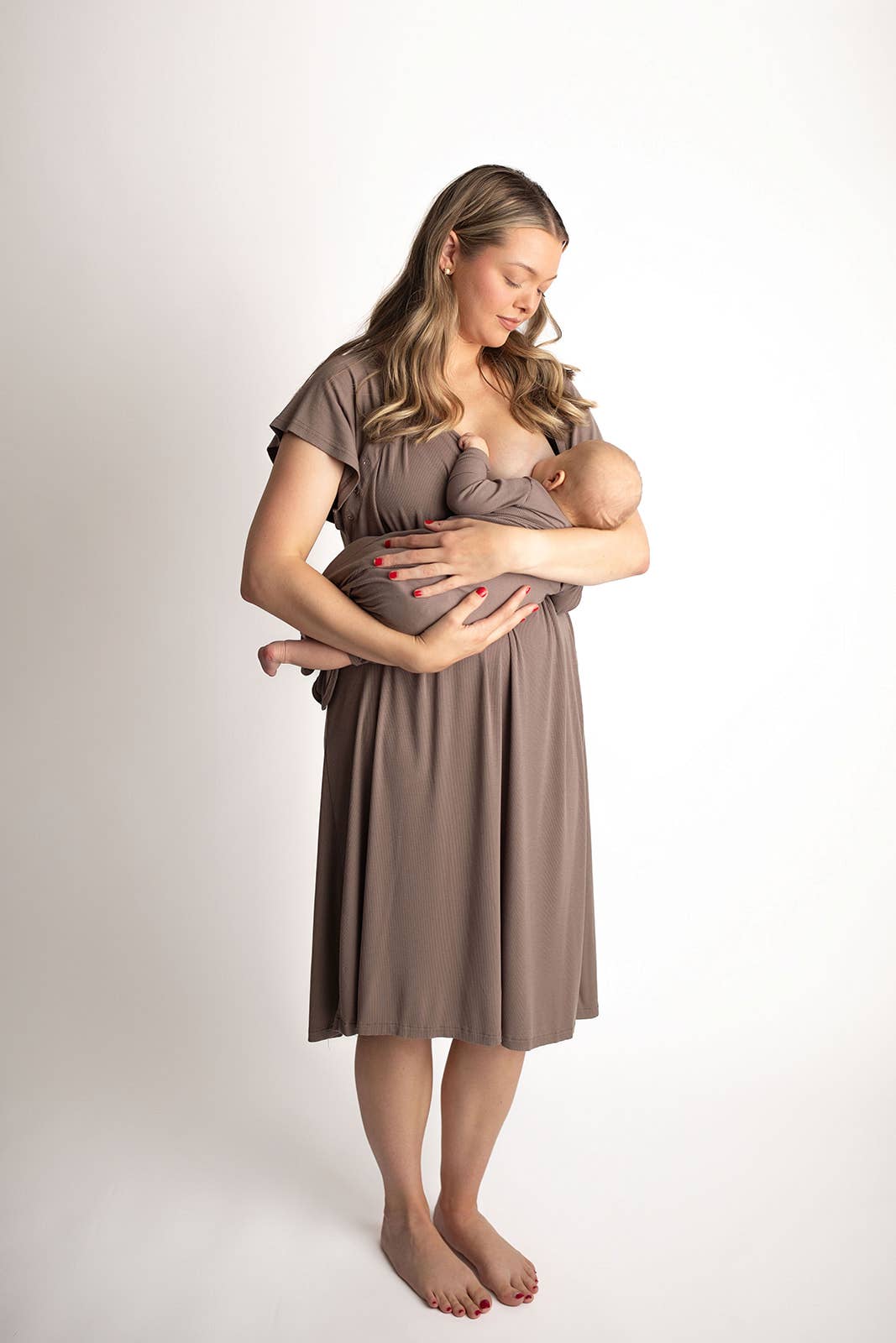Cocoa Brown Ribbed Knotted Newborn Baby Gown sleepwear