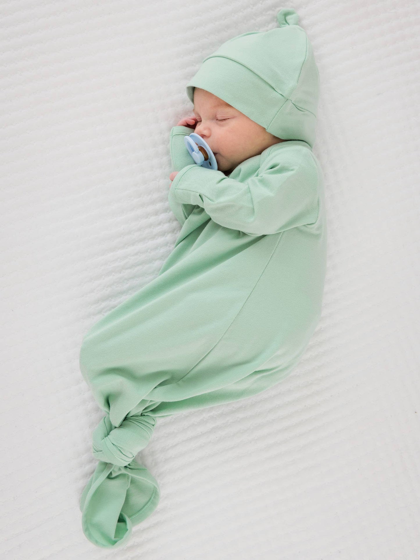 SoftSnooze™ Baby Cotton Modal Sage Knotted Sleep Gown & Hat Set