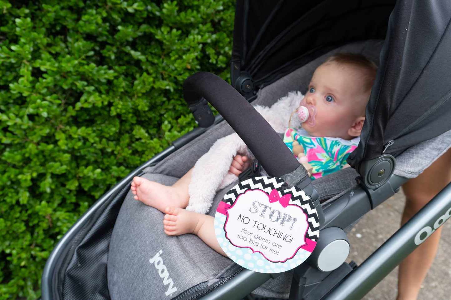 Zig Zag No Touching Car Seat and Stroller Tag