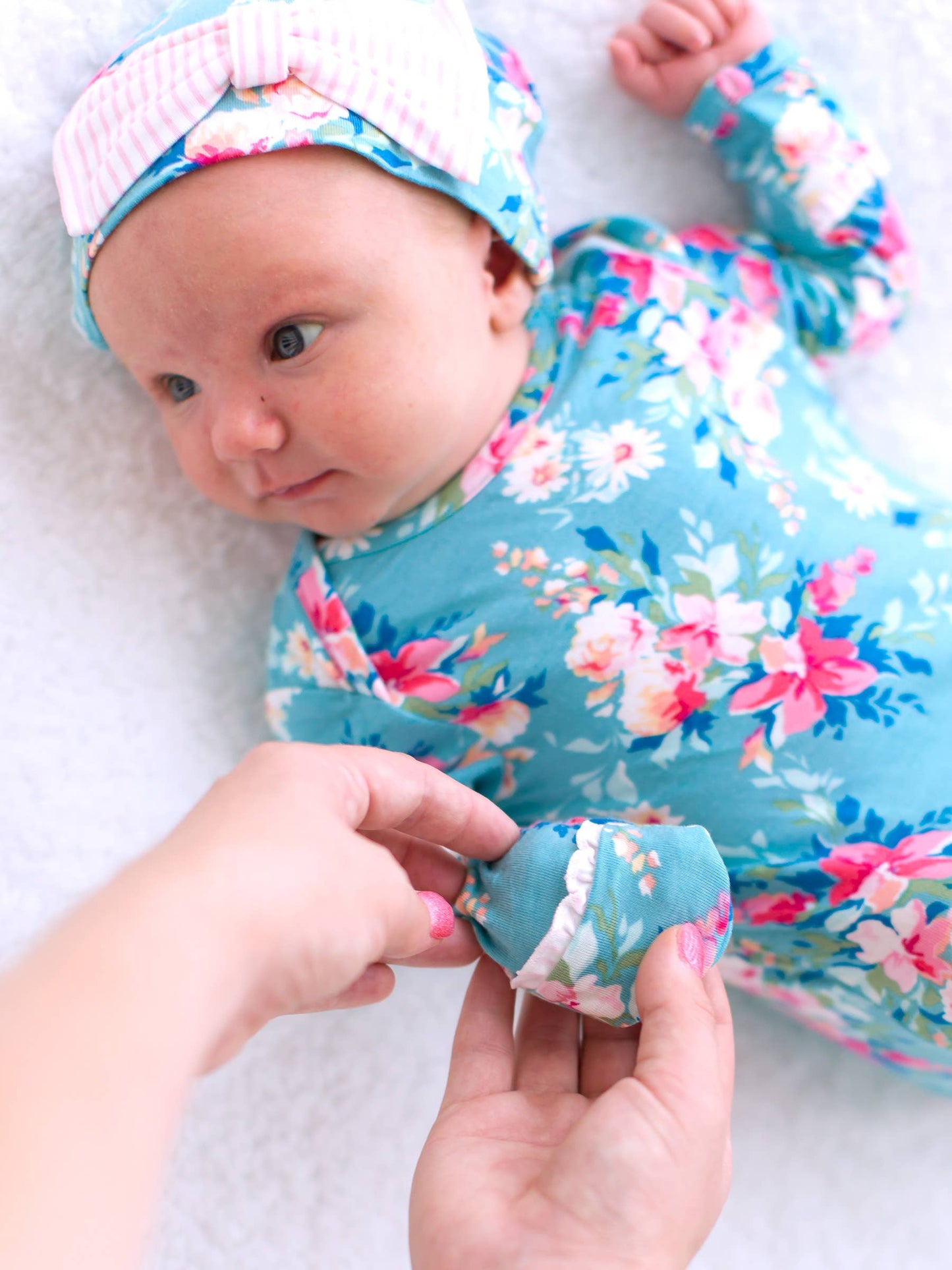 SoftSnooze™ Baby Girls Bamboo Viscose Fancy Me Floral Ruffle Knotted Sleep Gown & Bow Hat Set