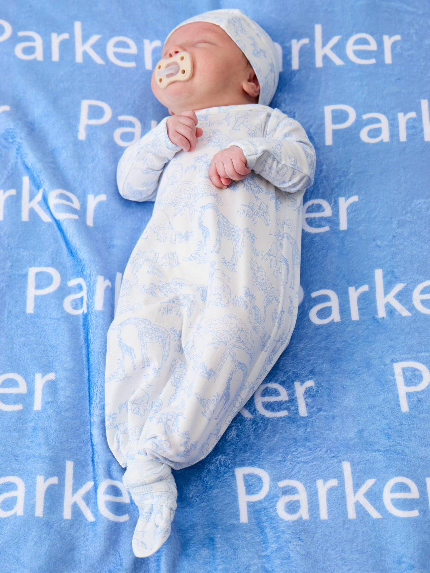 SoftSnooze™ Baby Cotton Modal Periwinkle Blue Safari Toile Knotted Sleep Gown & Hat Set