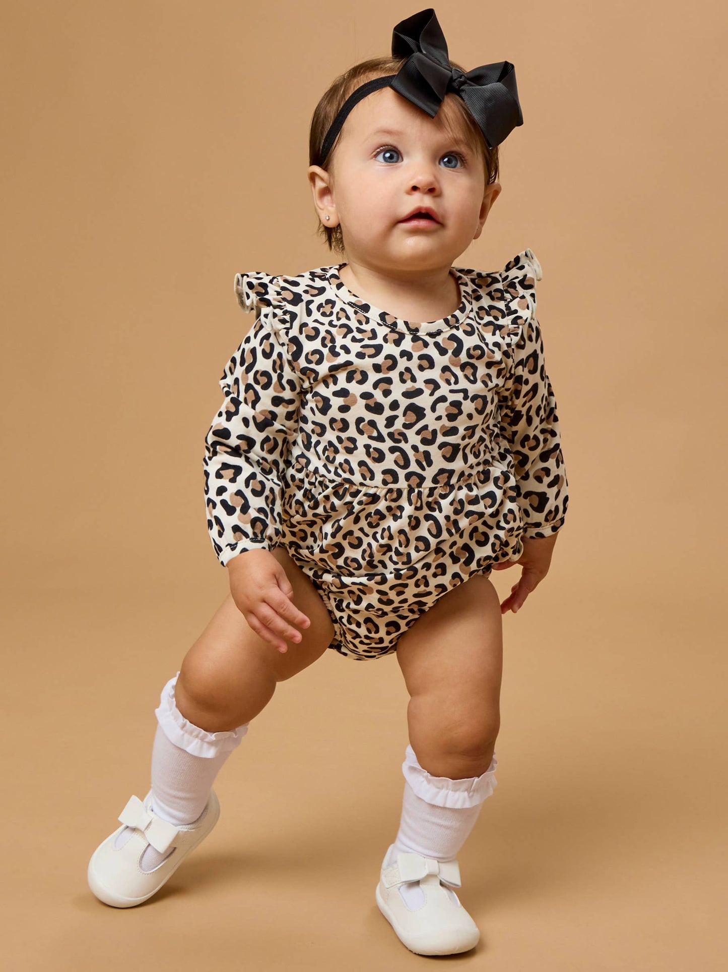 Baby Girls Classic Leopard Knit Long Sleeve Flutter Bubble Romper